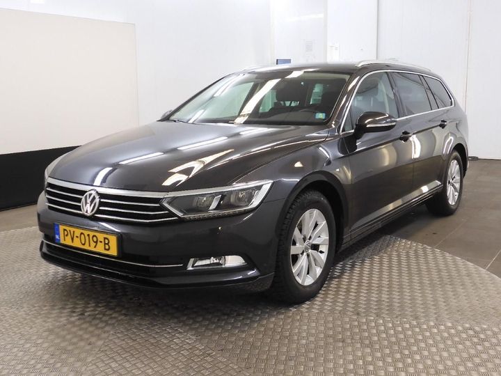 VOLKSWAGEN PASSAT 2017 wvwzzz3czje060643