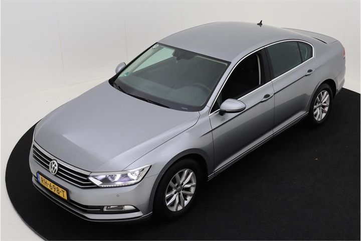 VOLKSWAGEN PASSAT 2017 wvwzzz3czje060712