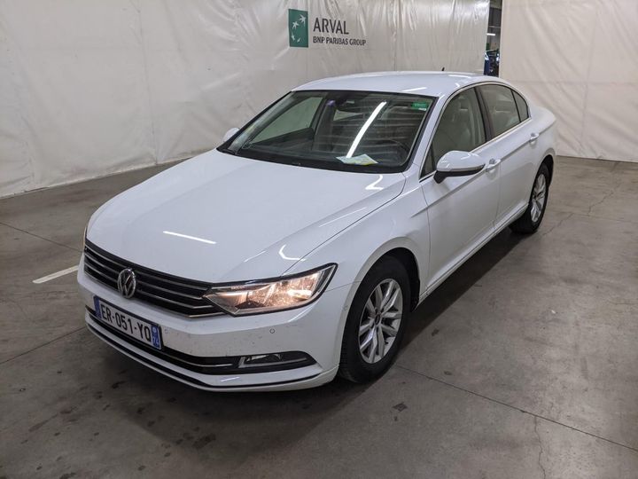 VOLKSWAGEN PASSAT 2017 wvwzzz3czje061586