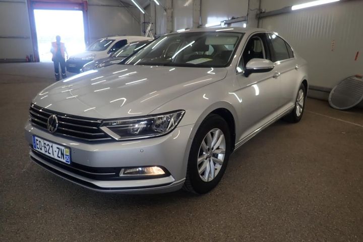 VOLKSWAGEN PASSAT 2017 wvwzzz3czje063115