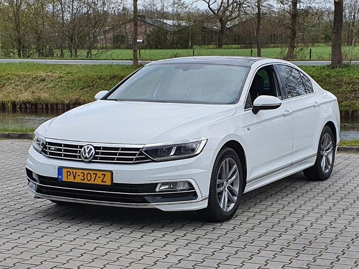 VOLKSWAGEN PASSAT 2017 wvwzzz3czje066969