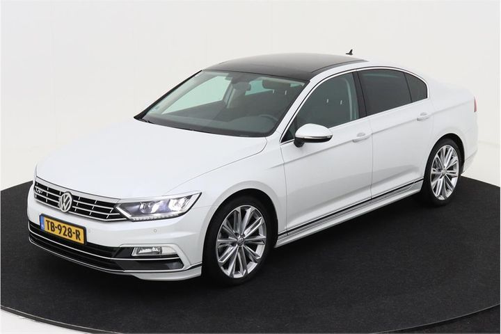 VOLKSWAGEN PASSAT 2018 wvwzzz3czje067403