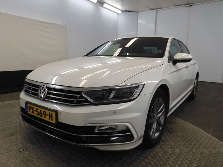 VOLKSWAGEN PASSAT 2017 wvwzzz3czje067474