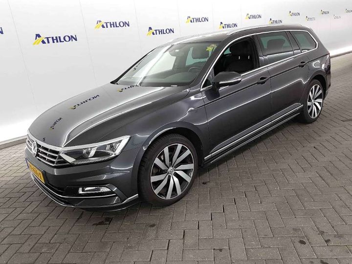 VOLKSWAGEN PASSAT 2017 wvwzzz3czje073411