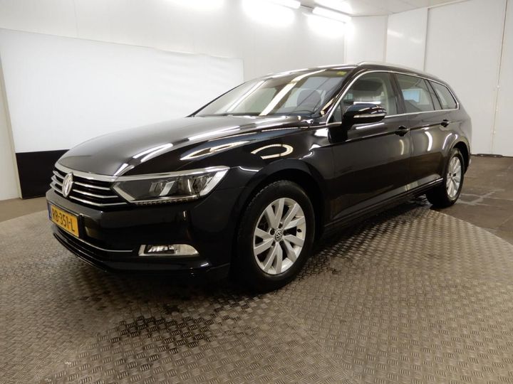 VOLKSWAGEN PASSAT 2017 wvwzzz3czje074562