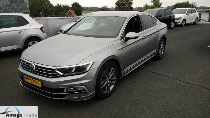 VOLKSWAGEN PASSAT 2017 wvwzzz3czje076133