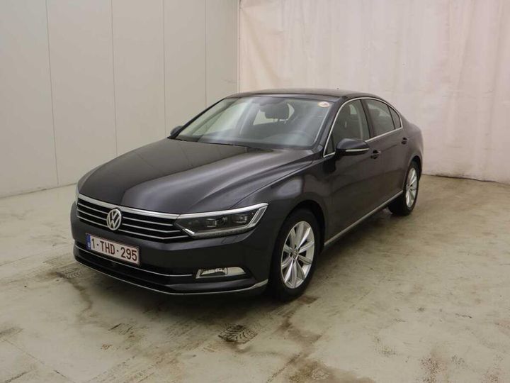 VOLKSWAGEN PASSAT 2017 wvwzzz3czje081507