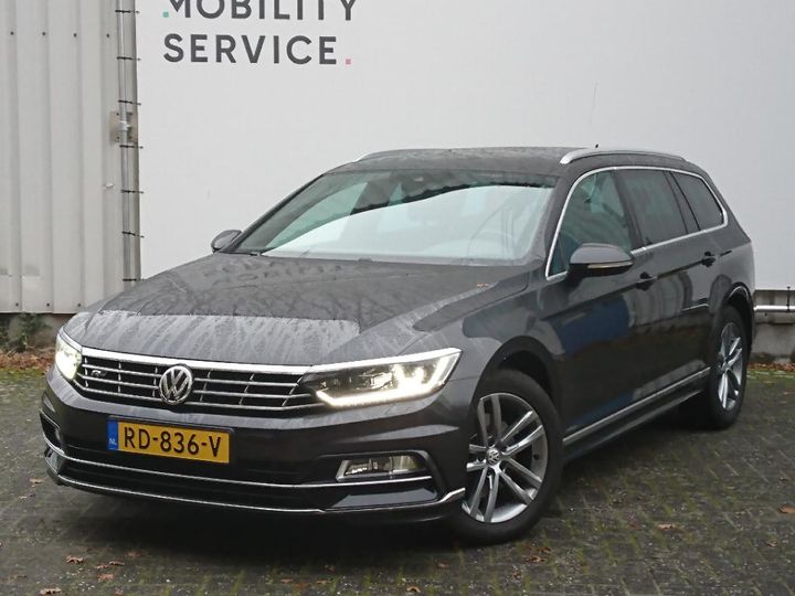 VOLKSWAGEN PASSAT 2017 wvwzzz3czje082588