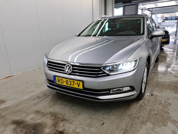 VOLKSWAGEN PASSAT 2017 wvwzzz3czje082705