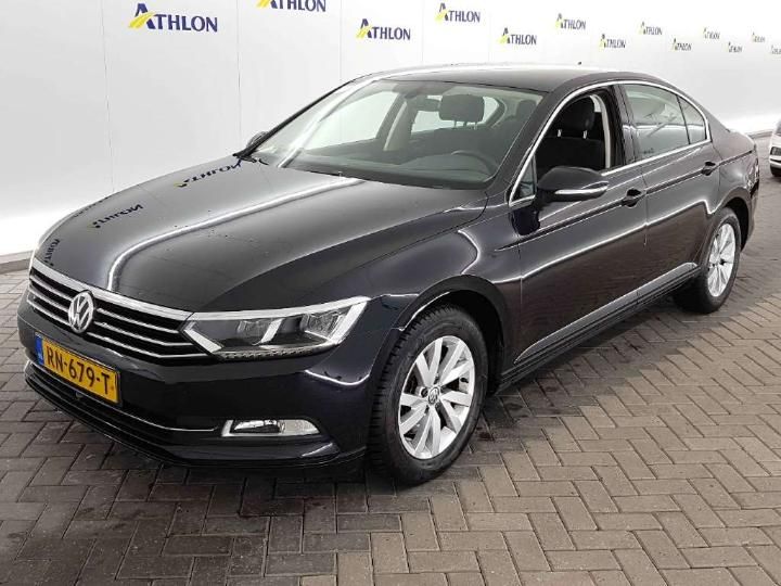 VOLKSWAGEN PASSAT 2018 wvwzzz3czje091015