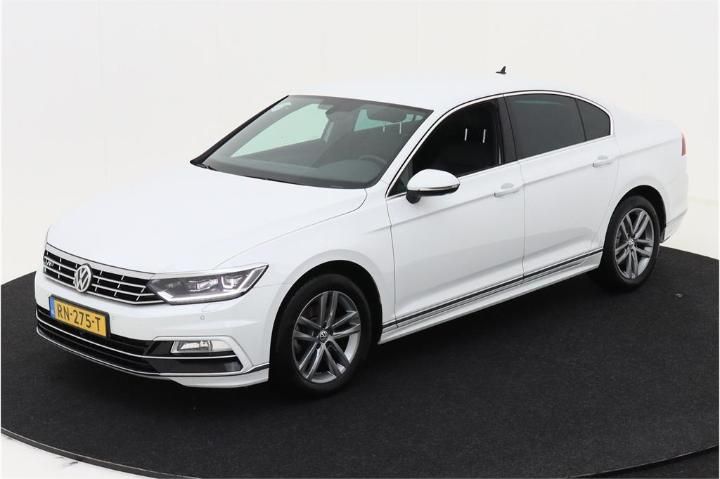 VOLKSWAGEN PASSAT 2018 wvwzzz3czje091986