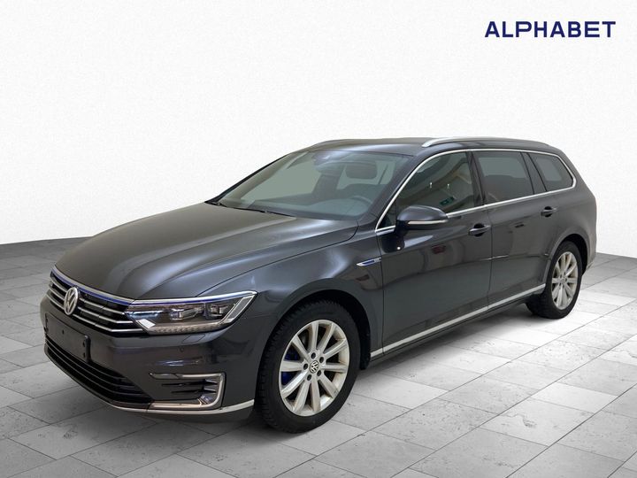 VOLKSWAGEN PASSAT 2018 wvwzzz3czje096074