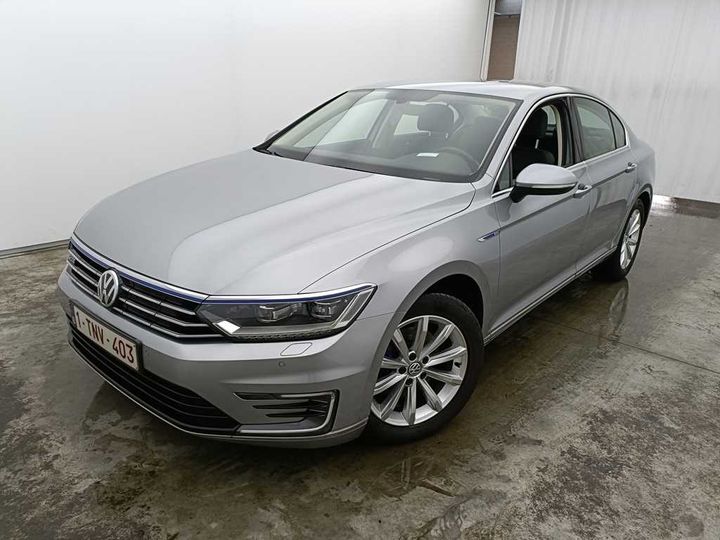 VOLKSWAGEN PASSAT 2018 wvwzzz3czje099093