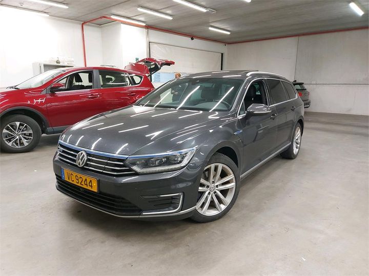 VOLKSWAGEN PASSAT 2018 wvwzzz3czje099936