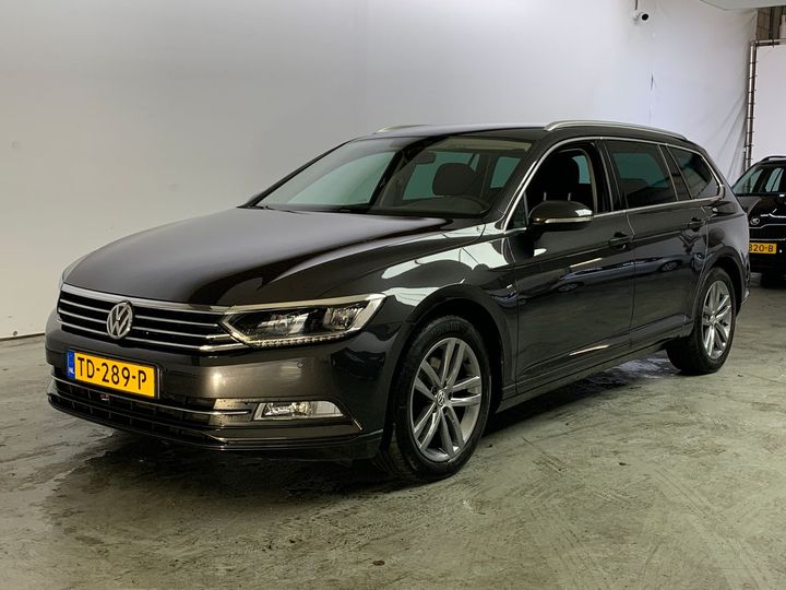 VOLKSWAGEN PASSAT 2018 wvwzzz3czje102860