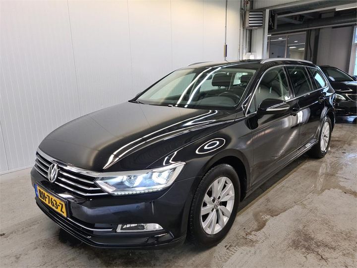 VOLKSWAGEN PASSAT 2017 wvwzzz3czje104005