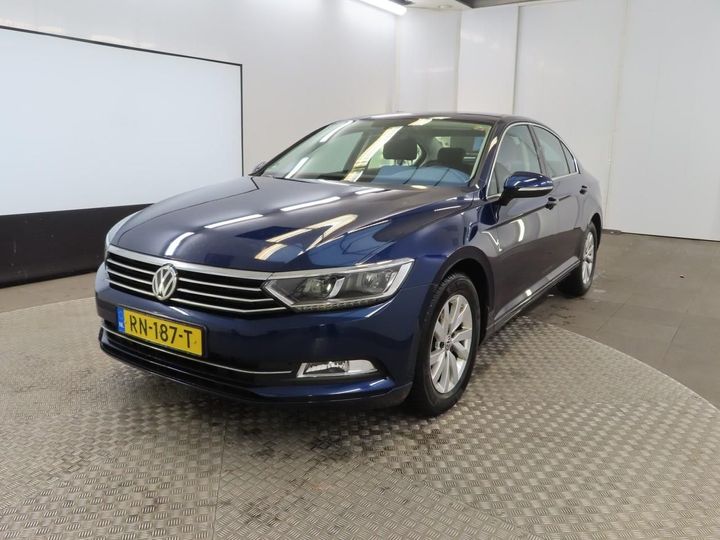 VOLKSWAGEN PASSAT 2018 wvwzzz3czje106186