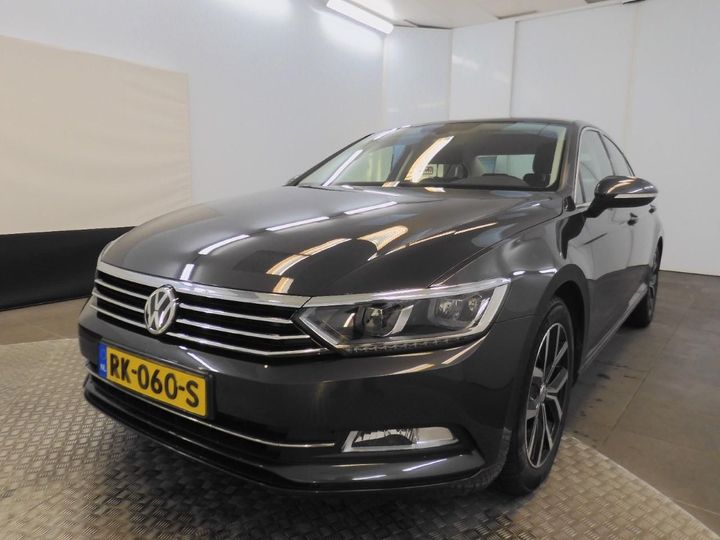 VOLKSWAGEN PASSAT 2018 wvwzzz3czje111439