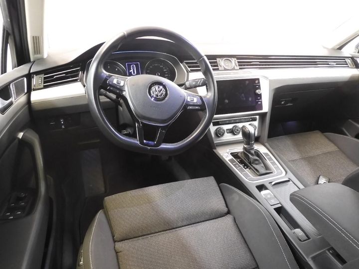 VOLKSWAGEN PASSAT 2018 wvwzzz3czje115626