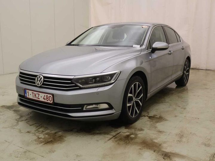 VOLKSWAGEN PASSAT 2017 wvwzzz3czje118341