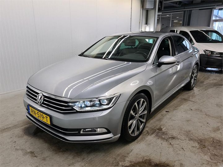 VOLKSWAGEN PASSAT 2018 wvwzzz3czje122072