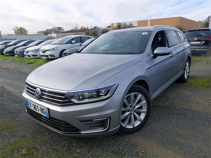 VOLKSWAGEN PASSAT 2018 wvwzzz3czje126662