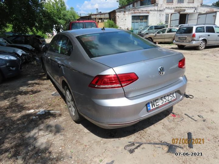 VOLKSWAGEN PASSAT 2018 wvwzzz3czje126982