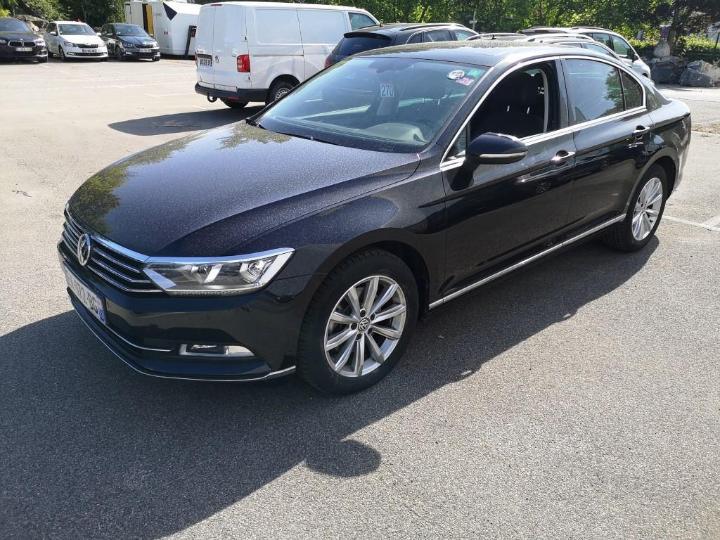 VOLKSWAGEN PASSAT 2018 wvwzzz3czje138068