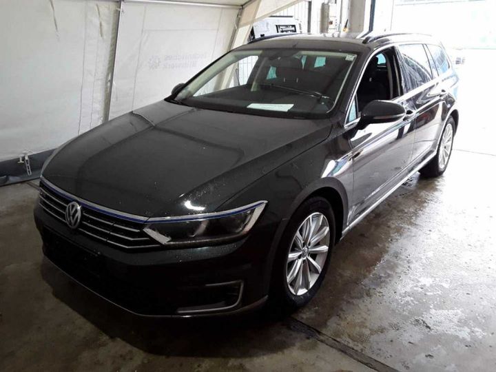 VOLKSWAGEN PASSAT 2018 wvwzzz3czje139810