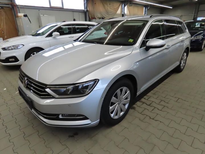 VOLKSWAGEN PASSAT 2018 wvwzzz3czje144025