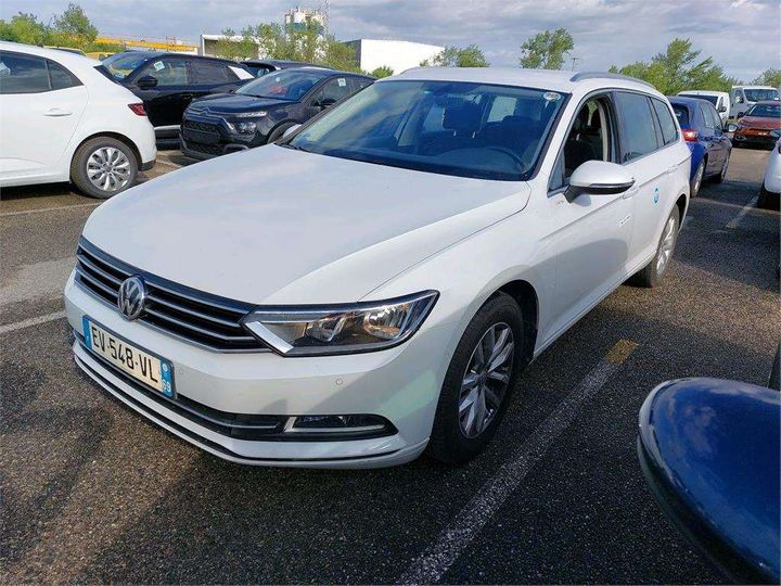 VOLKSWAGEN PASSAT 2018 wvwzzz3czje144508