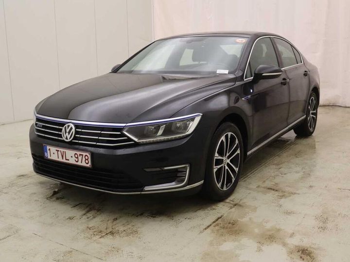 VOLKSWAGEN PASSAT 2018 wvwzzz3czje154789