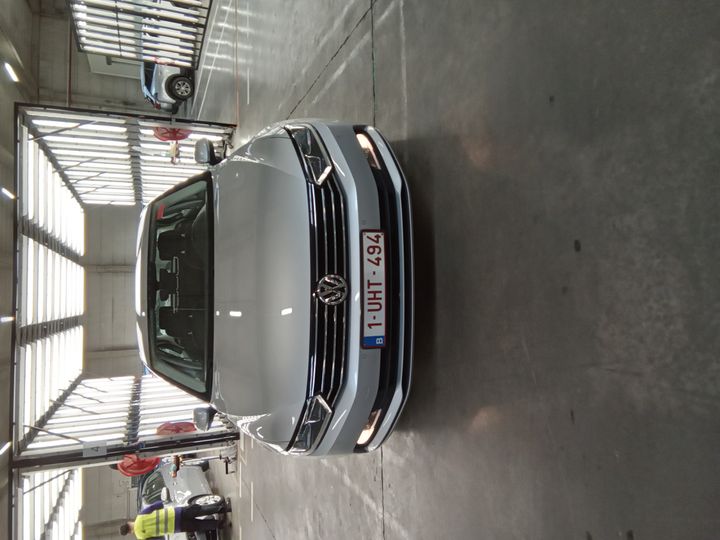 VOLKSWAGEN PASSAT 2018 wvwzzz3czje159564