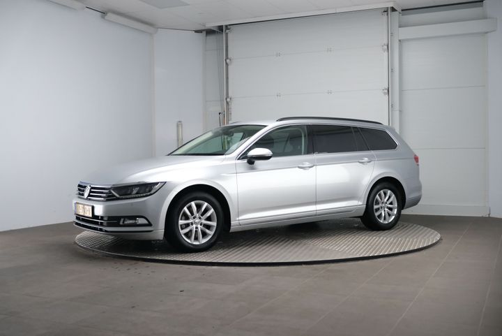 VOLKSWAGEN PASSAT 2018 wvwzzz3czje163031