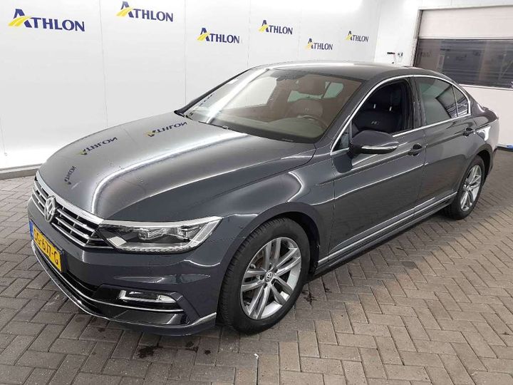 VOLKSWAGEN PASSAT 2018 wvwzzz3czje170612