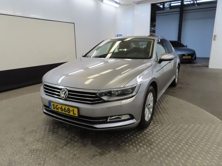 VOLKSWAGEN PASSAT 2018 wvwzzz3czje177799