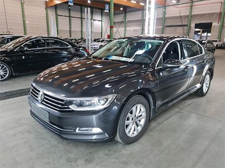 VOLKSWAGEN PASSAT 2018 wvwzzz3czje181582