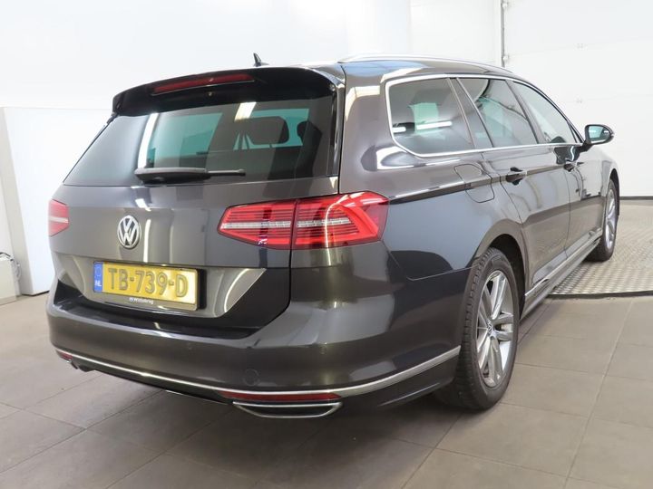 VOLKSWAGEN PASSAT 2018 wvwzzz3czje204825