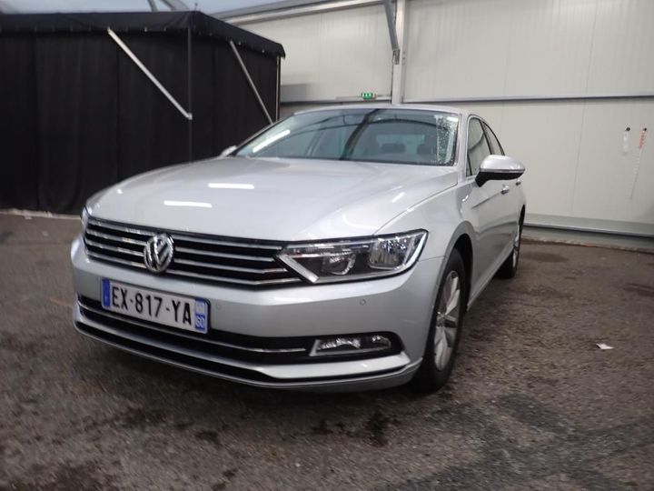 VOLKSWAGEN PASSAT 2018 wvwzzz3czje208606