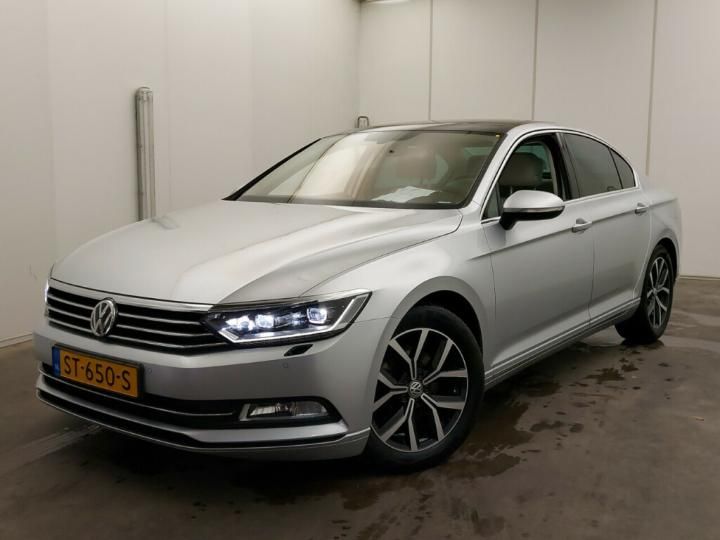 VOLKSWAGEN PASSAT 2018 wvwzzz3czje210916