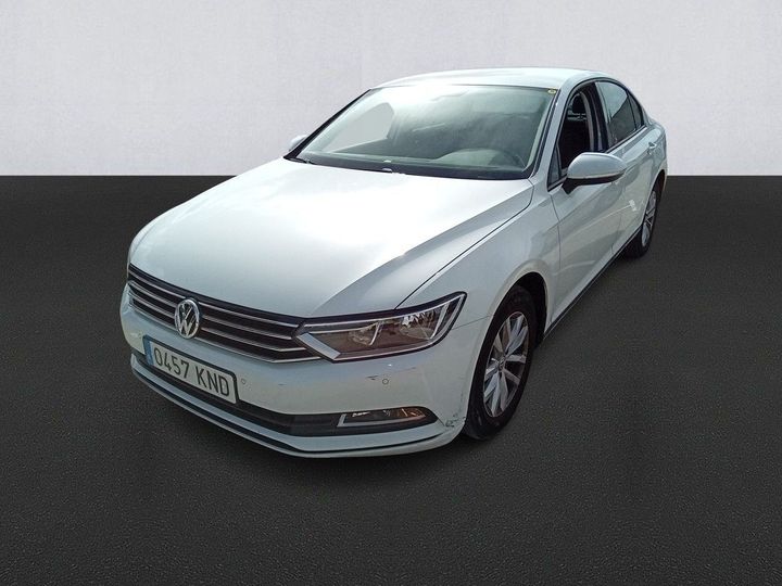 VOLKSWAGEN PASSAT 2018 wvwzzz3czje211183