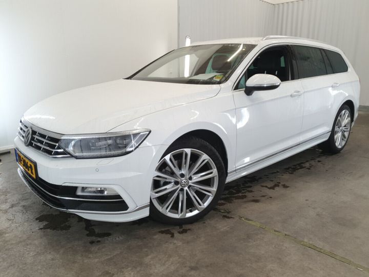 VOLKSWAGEN PASSAT 2018 wvwzzz3czje216943