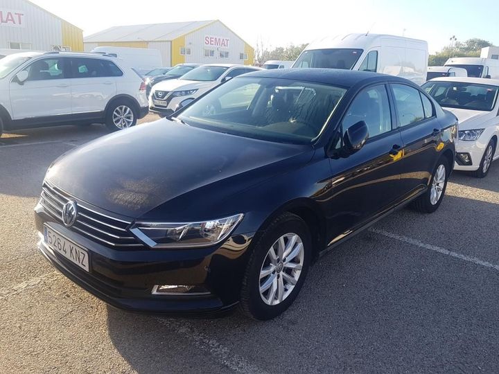 VOLKSWAGEN PASSAT 2018 wvwzzz3czje240904