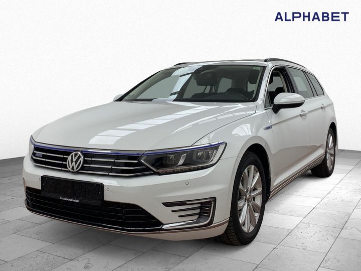 VOLKSWAGEN PASSAT 2018 wvwzzz3czje251317