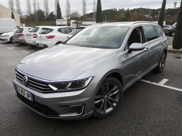 VOLKSWAGEN PASSAT 2018 wvwzzz3czje252727