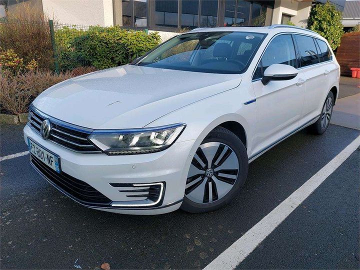 VOLKSWAGEN PASSAT 2018 wvwzzz3czje253781