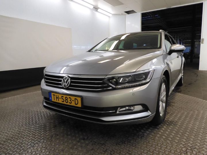 VOLKSWAGEN PASSAT 2018 wvwzzz3czje255354