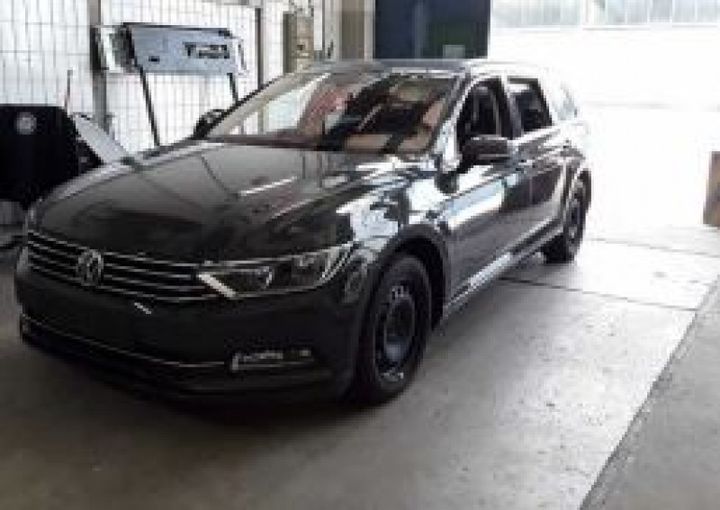 VOLKSWAGEN PASSAT 2018 wvwzzz3czjp014081