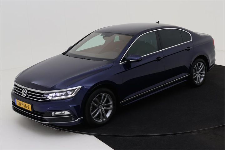 VOLKSWAGEN PASSAT 2018 wvwzzz3czke003780