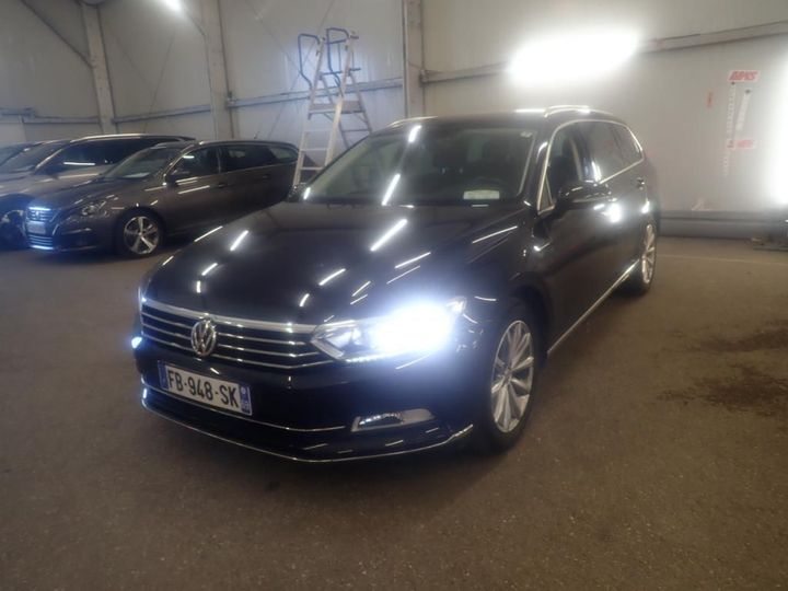 VOLKSWAGEN PASSAT 2018 wvwzzz3czke008204